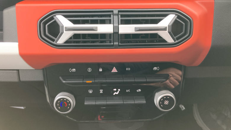 Dacia Spring 27kWh Expression 65 48kW 5dr Auto Electric Hatchback